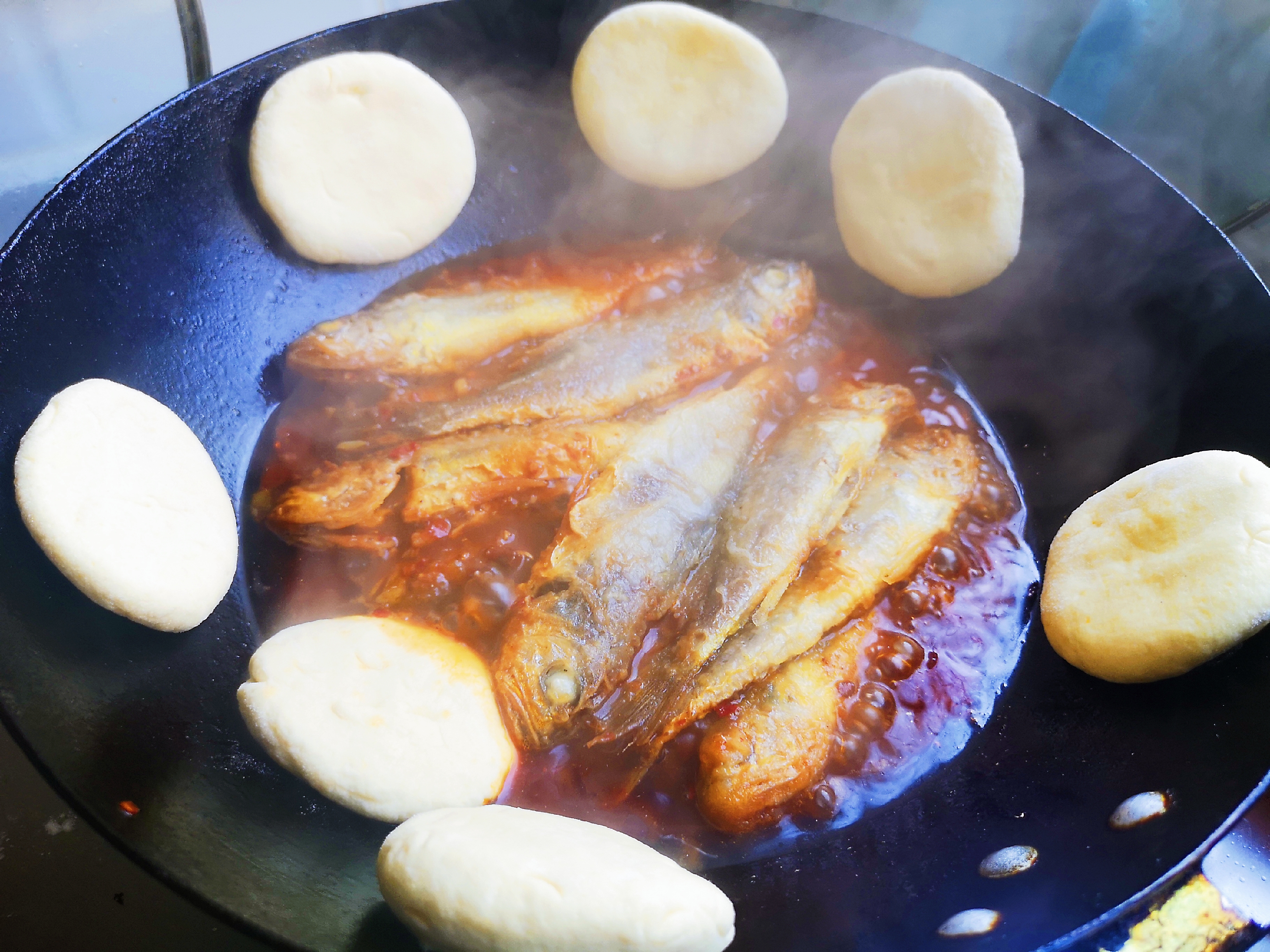 小黄鱼贴饼子