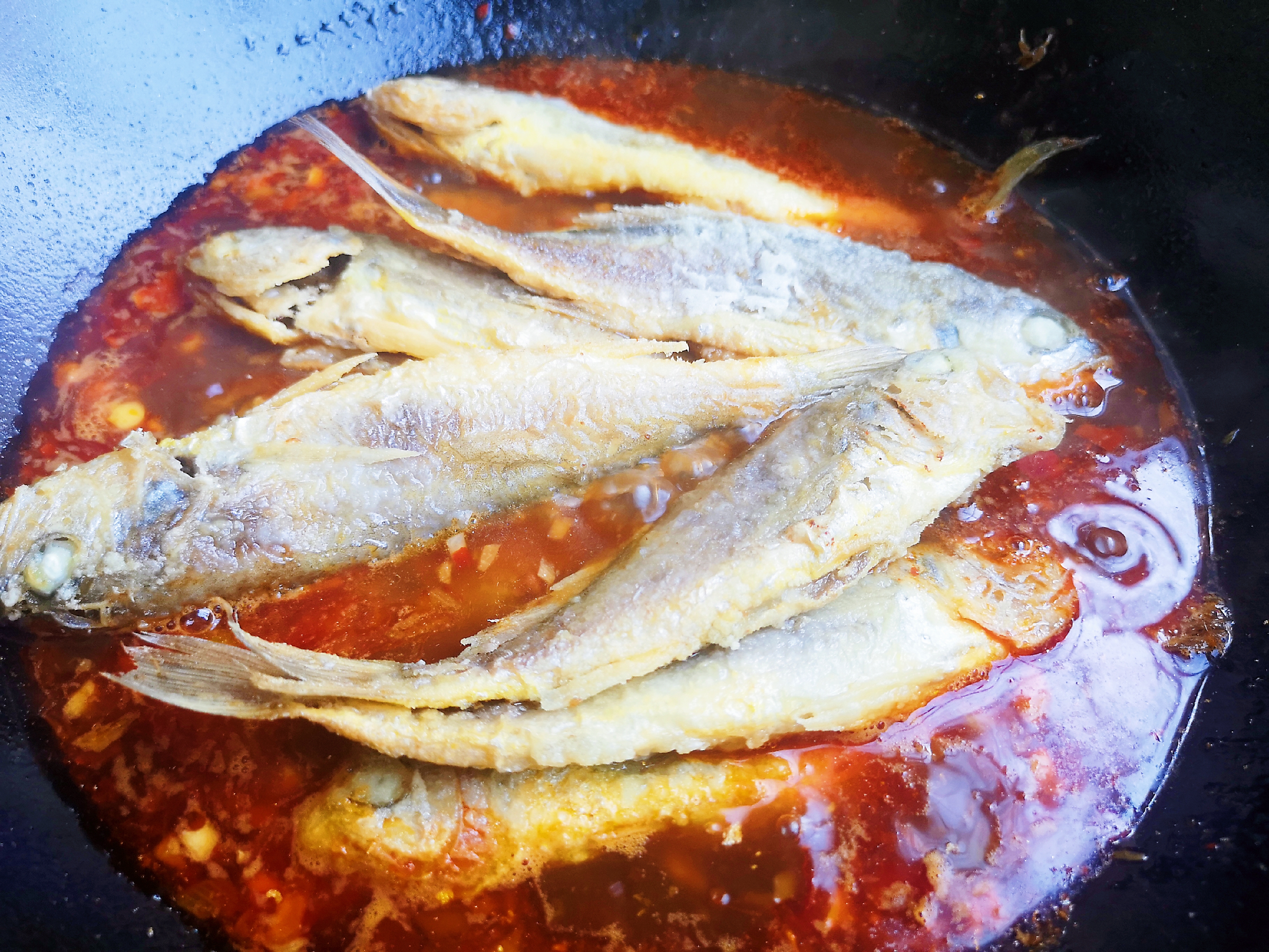 小黄鱼贴饼子