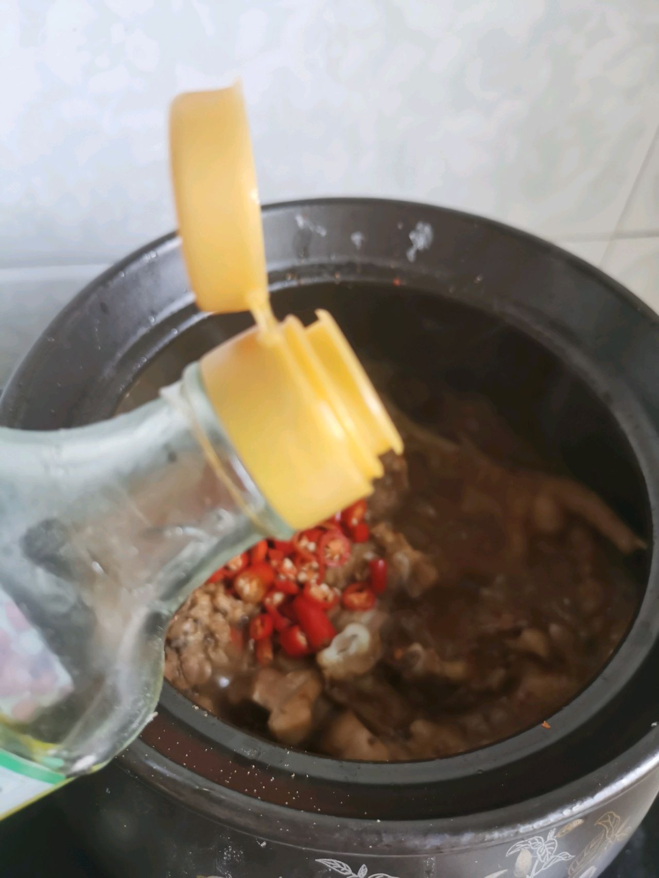 小鸡炖蘑菇