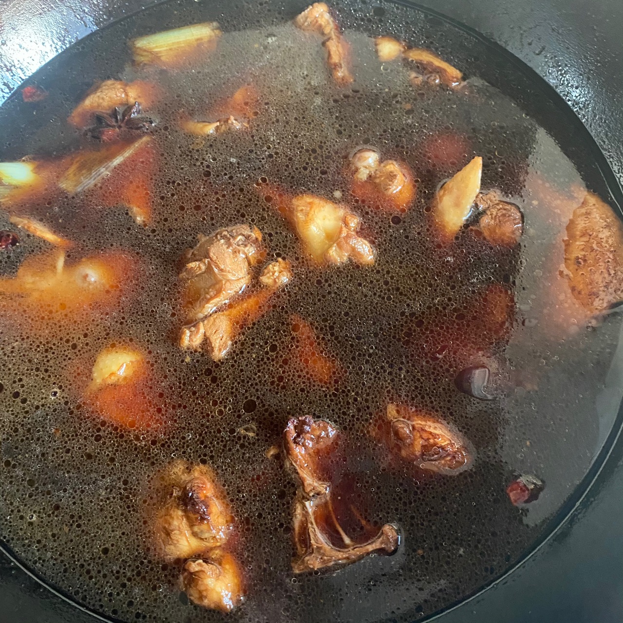 小鸡炖蘑菇
