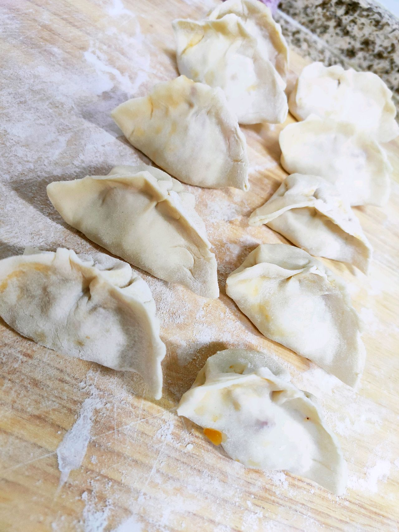 小龙虾笋丁饺子