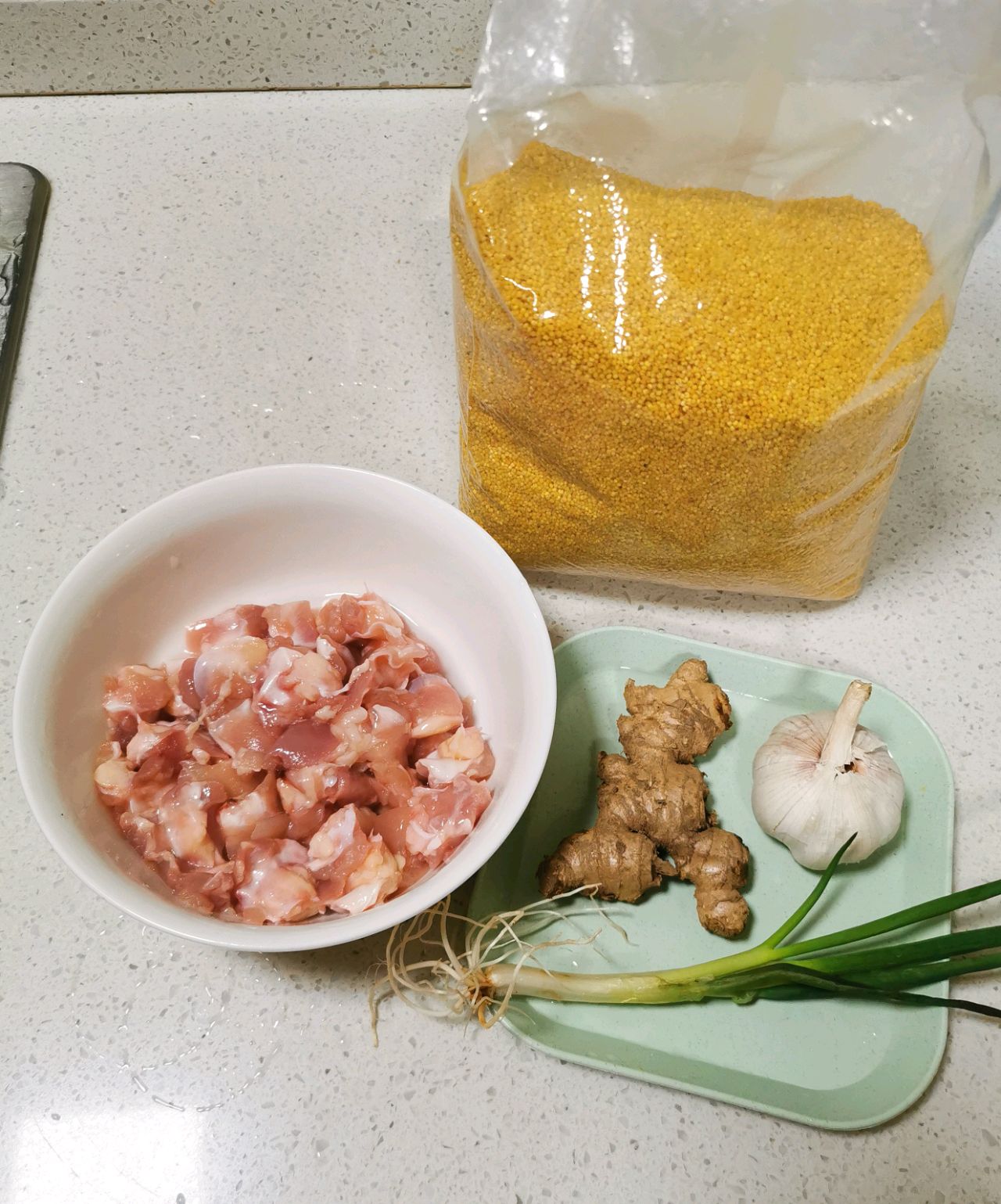 小米鸡脆骨