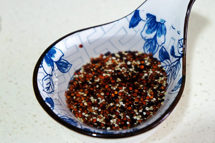 小米藜麦粥