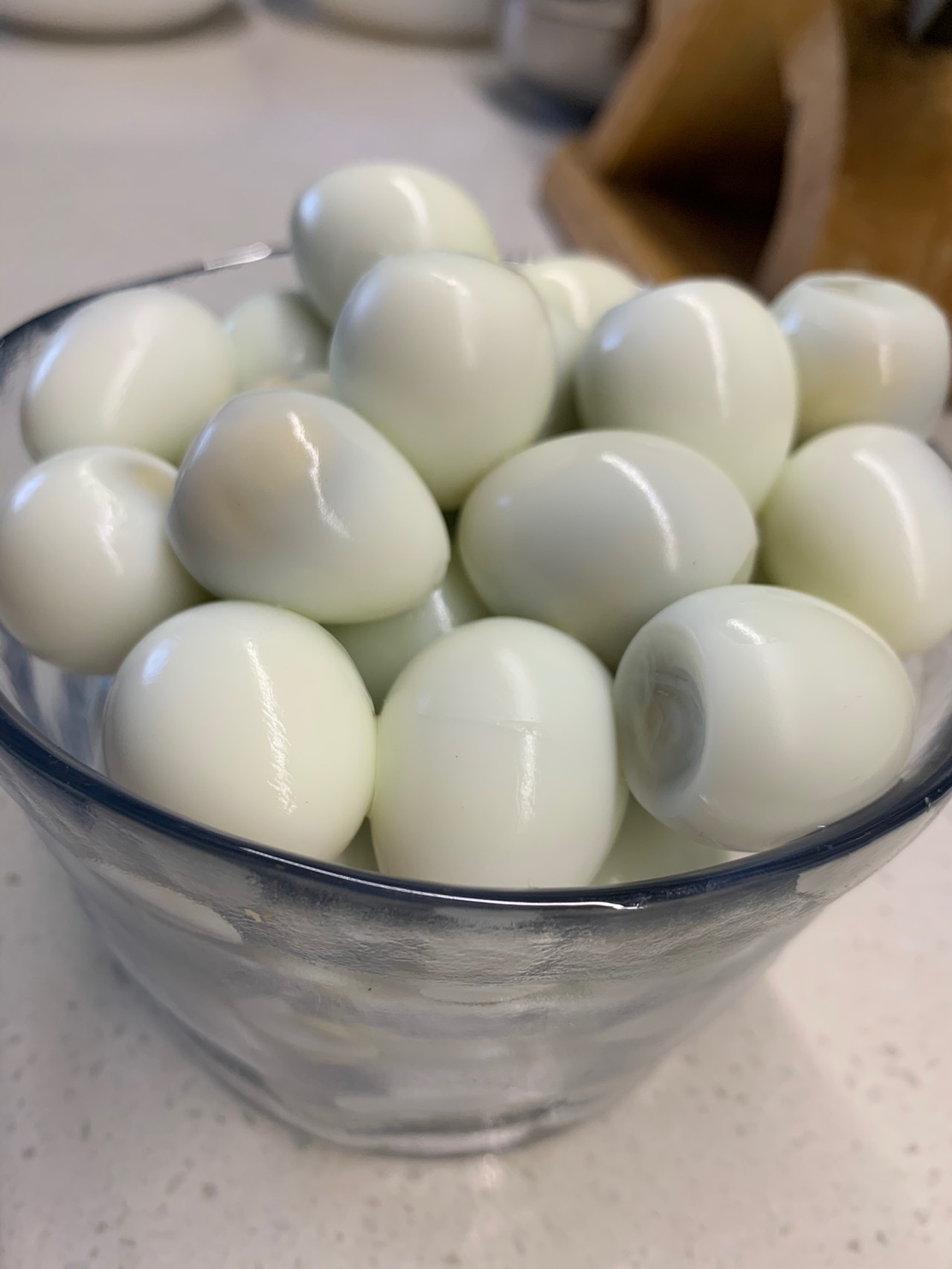 小兔子(鹌鹑蛋做)