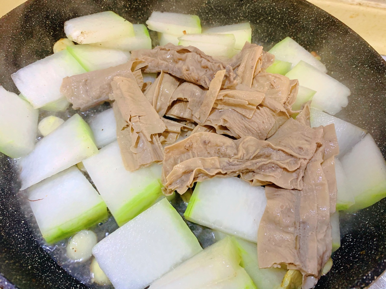小姨妈红烧冬瓜