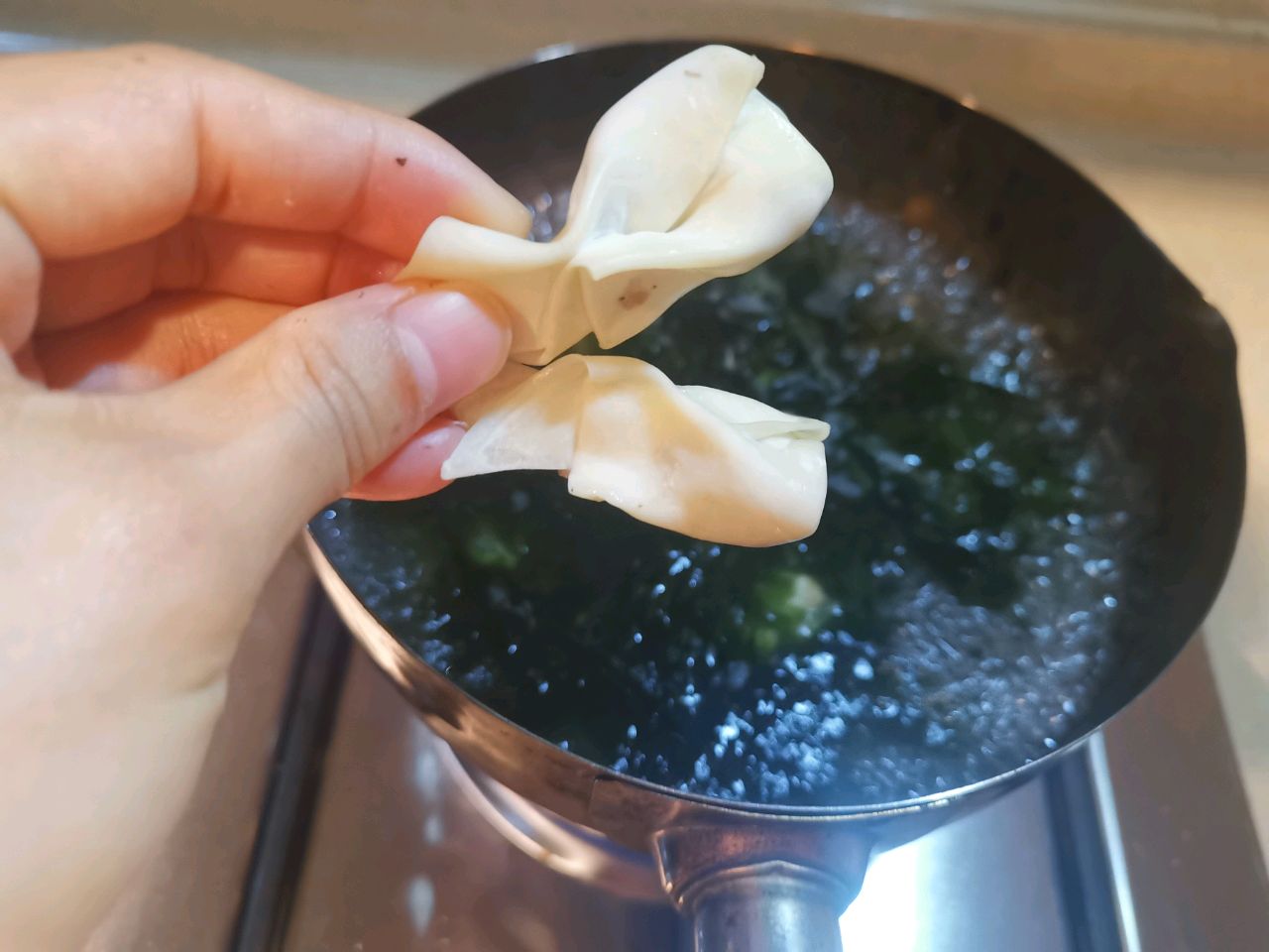 小鱼小馄饨