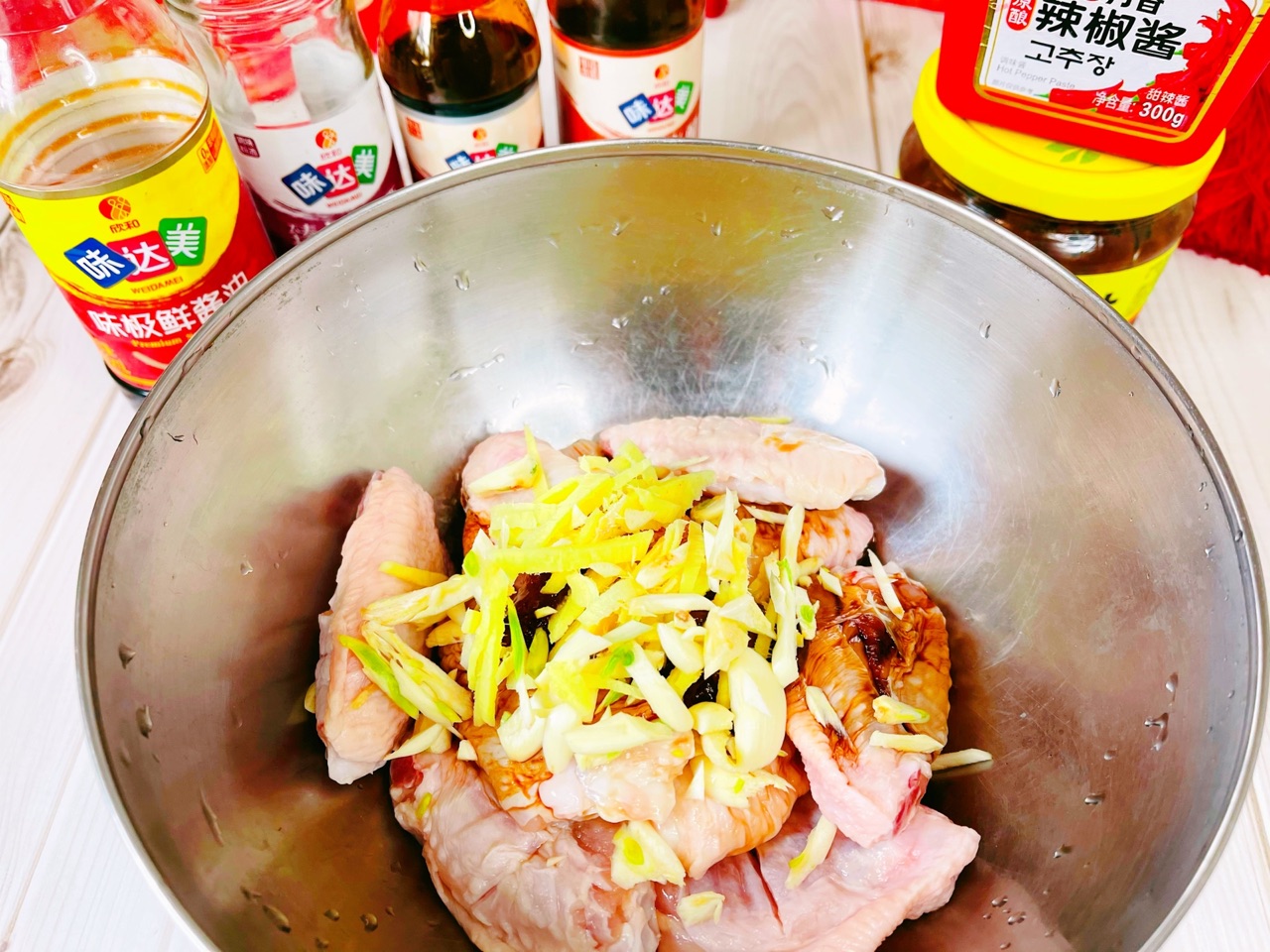 新春添口福酱香鸡翅