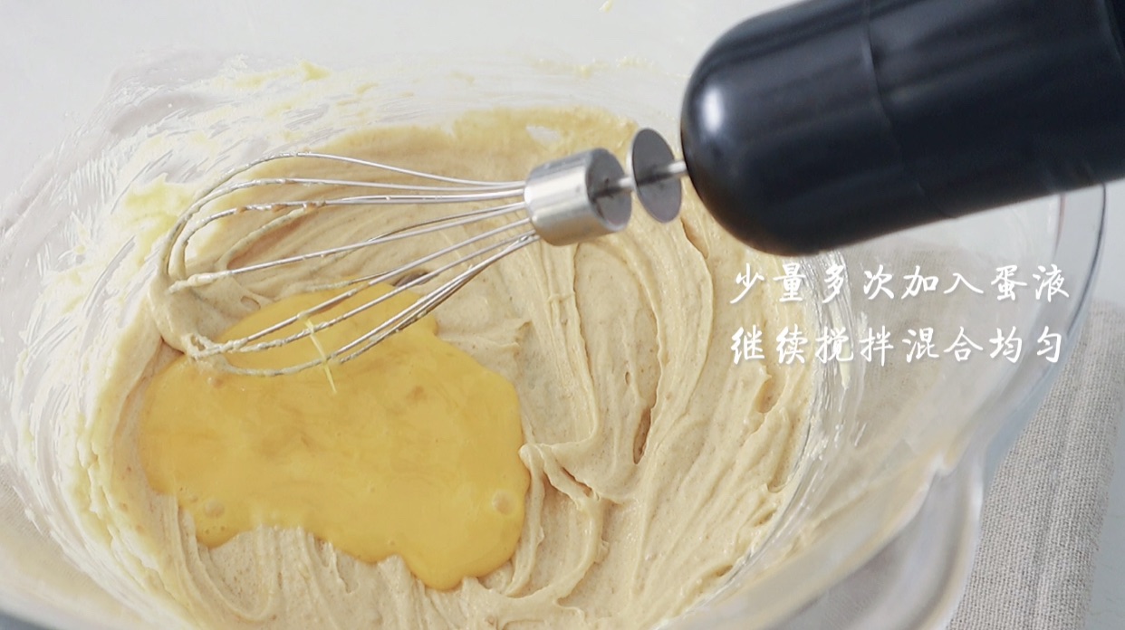 新春甜品合集｜焦糖咖啡磅蛋糕配奶酪夹心 香哭了