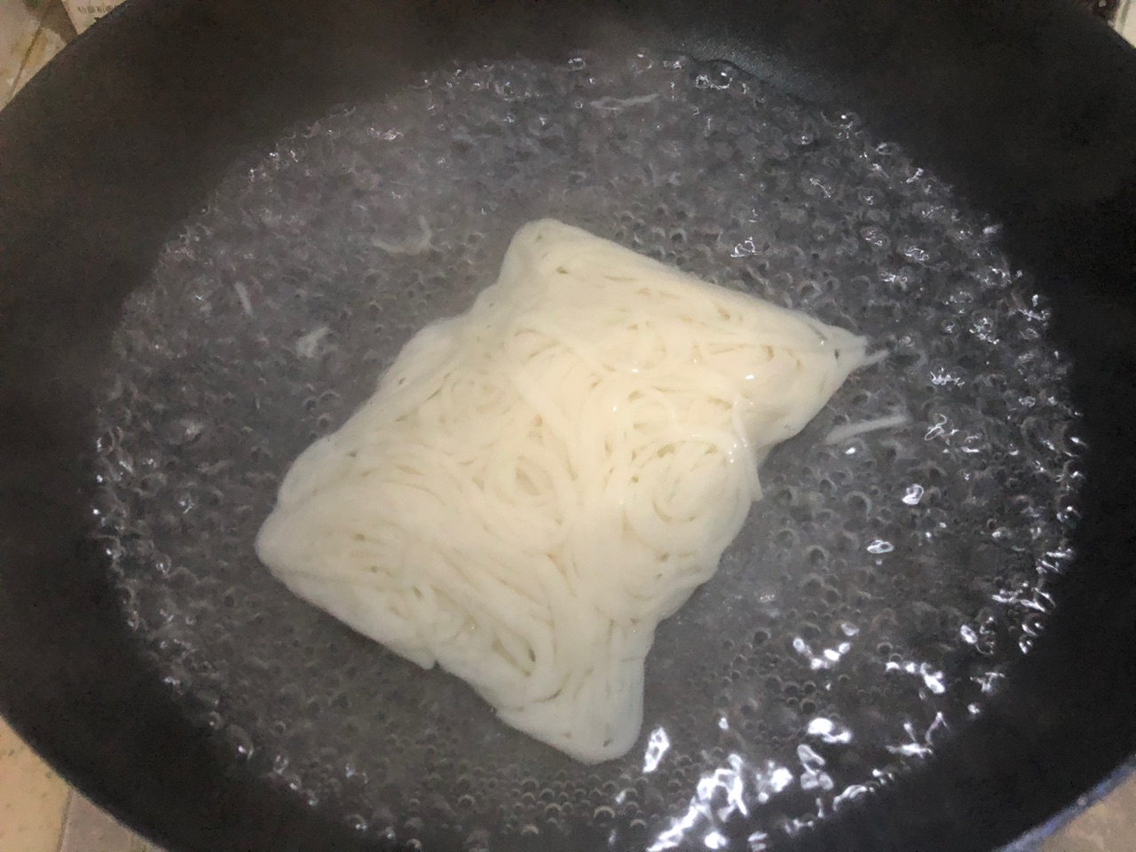 新疆•鸡肉炒米粉