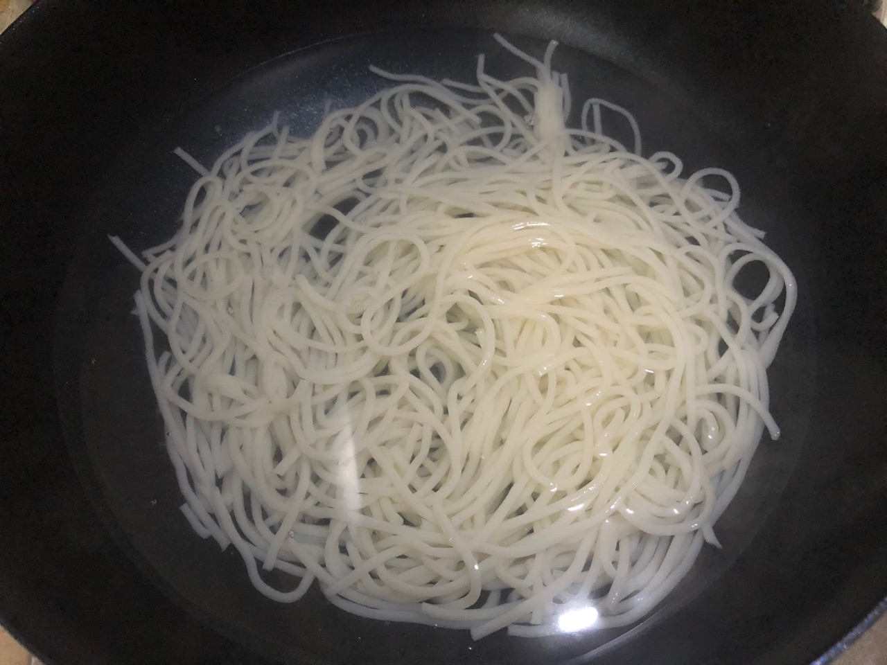 新疆•鸡肉炒米粉