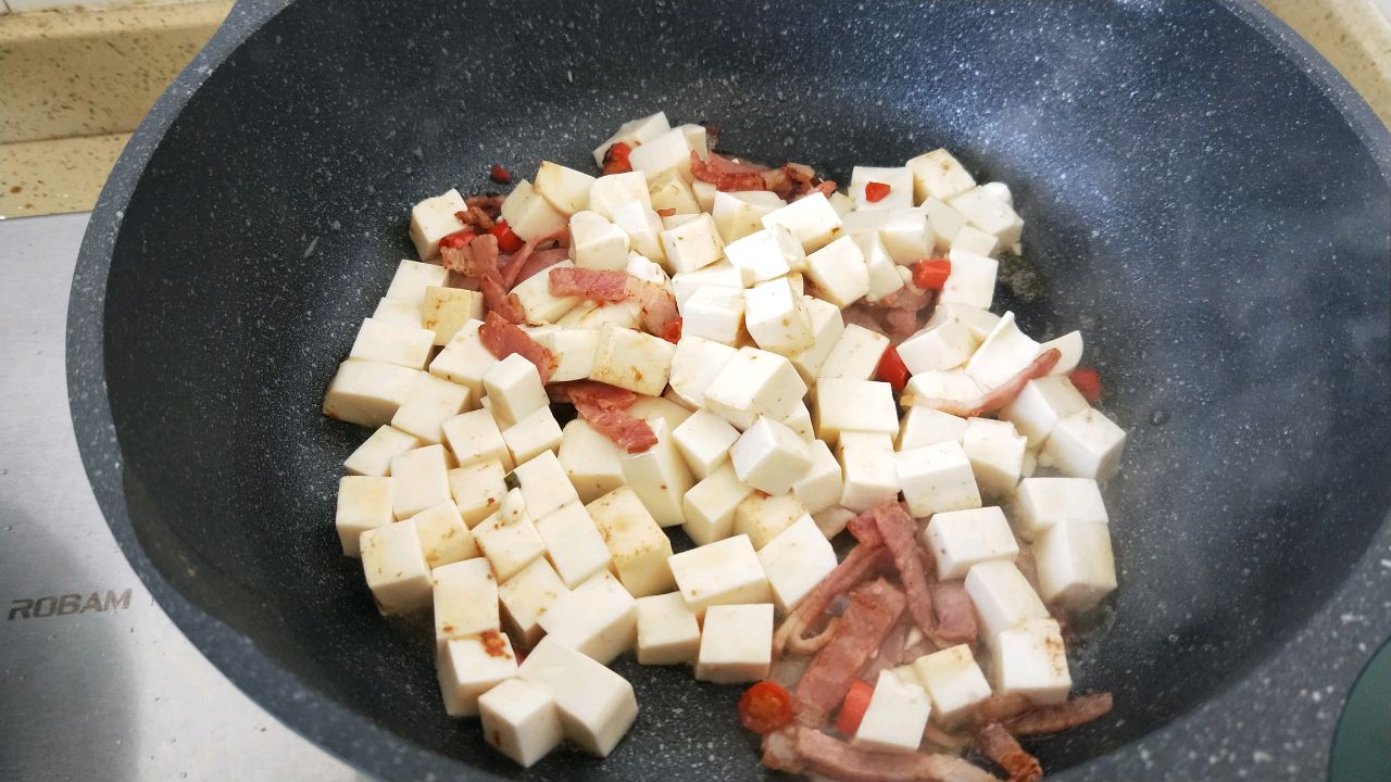 新年菜之培根煨豆腐