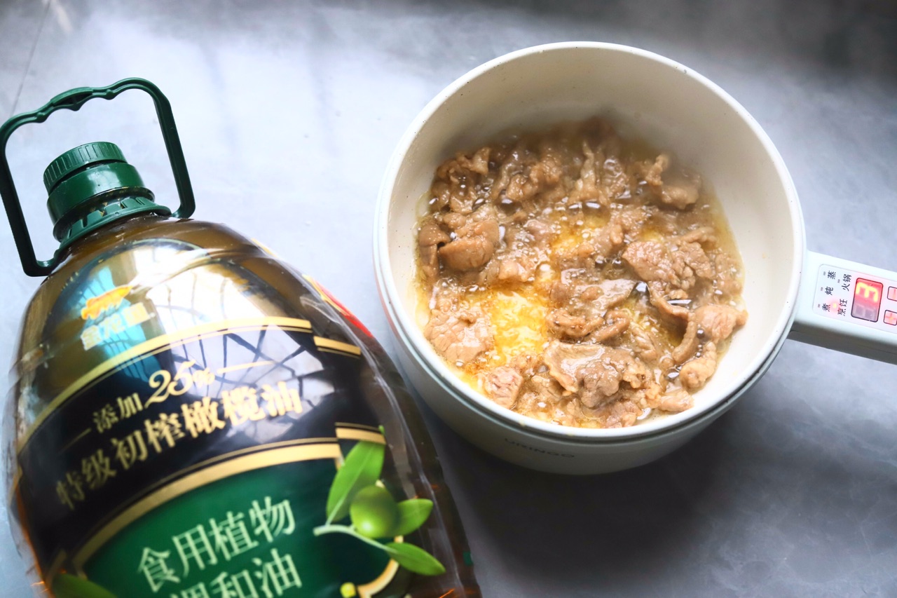 新年卷饼不漏财:鸡蛋粉丝卷春饼