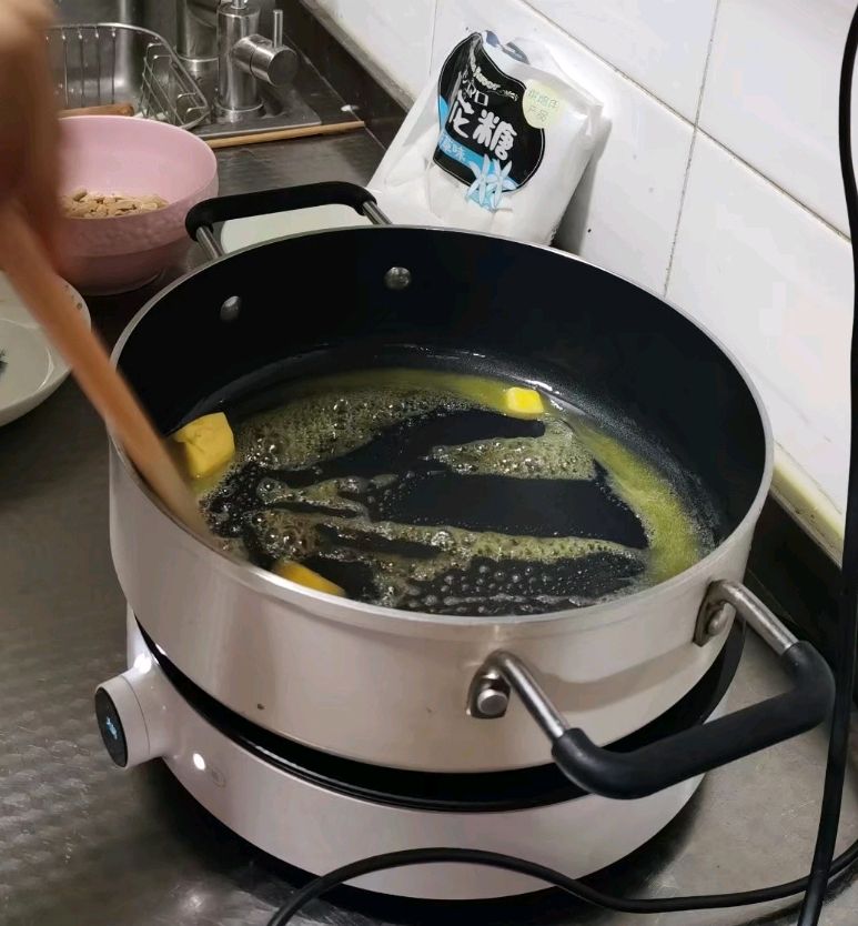 新年牛轧糖