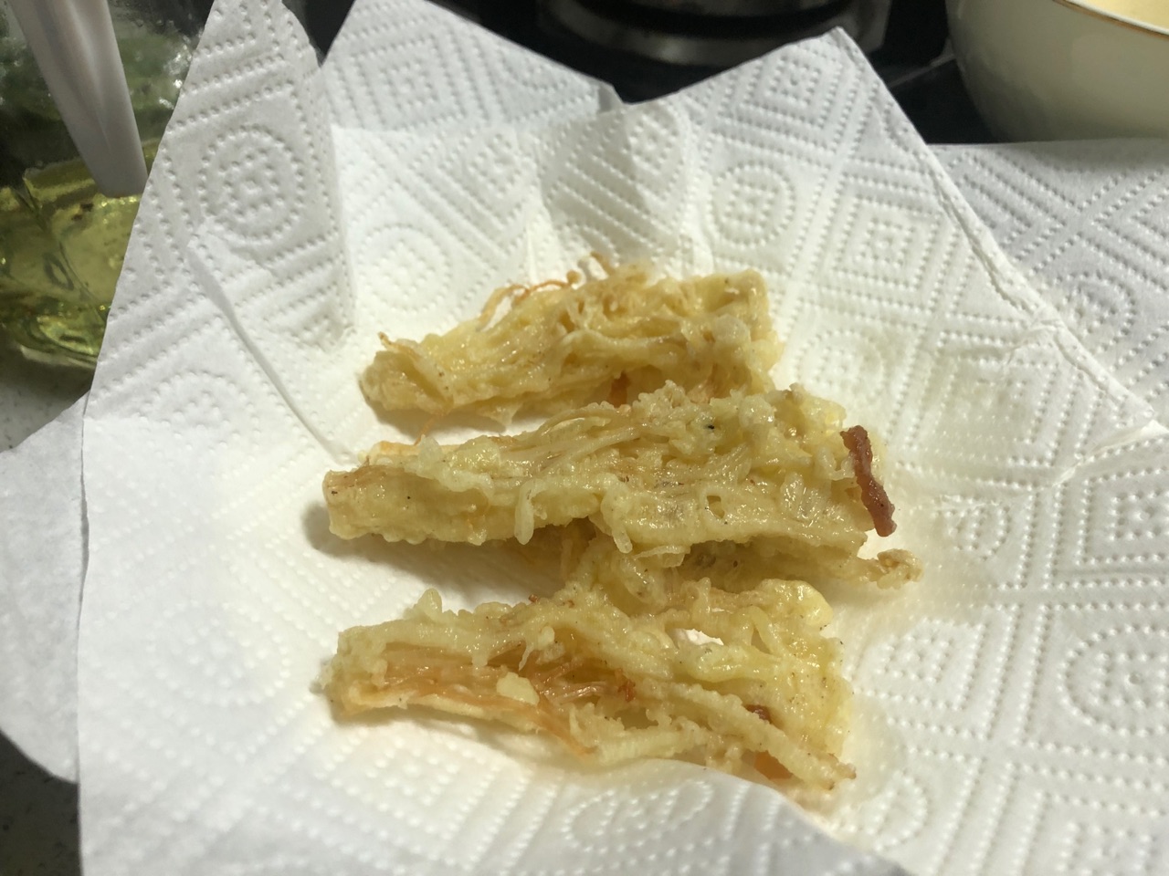 新年小吃-炸金针菇