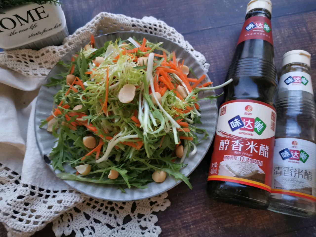 新年养生-夏威夷果拌苦菊