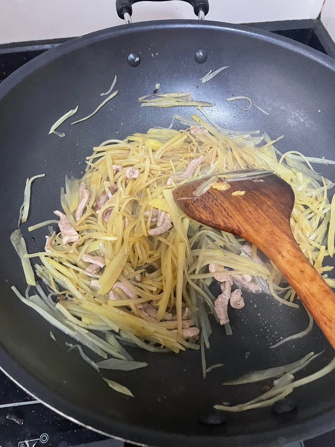 新手入门菜土豆丝炒肉丝
