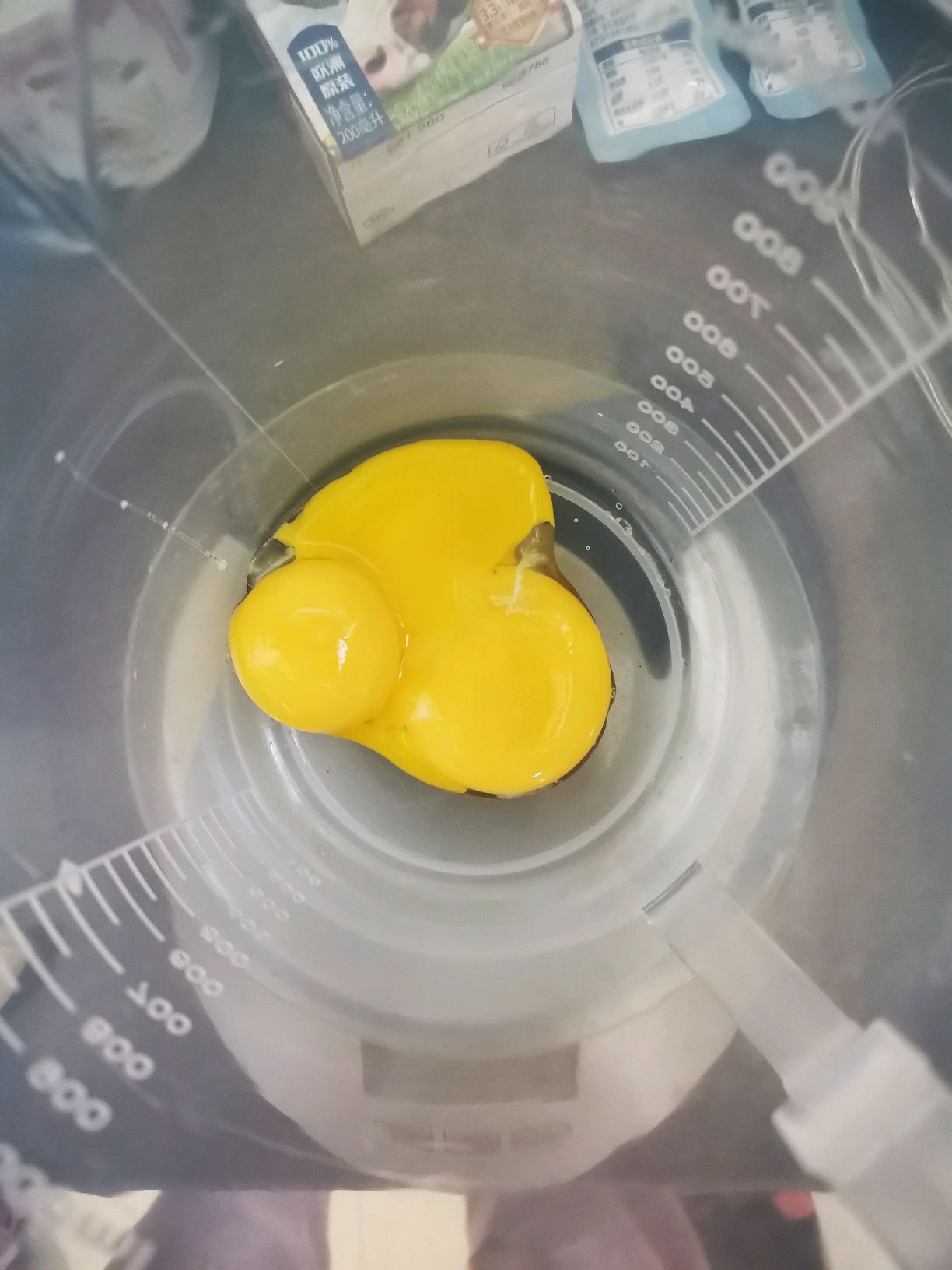 新手也能驾驭的简单甜品——黄桃蛋挞！