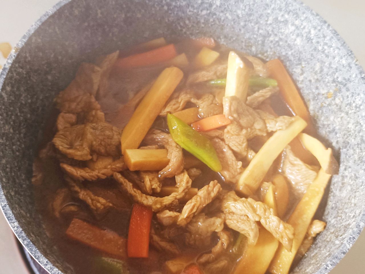杏鲍菇炒牛柳