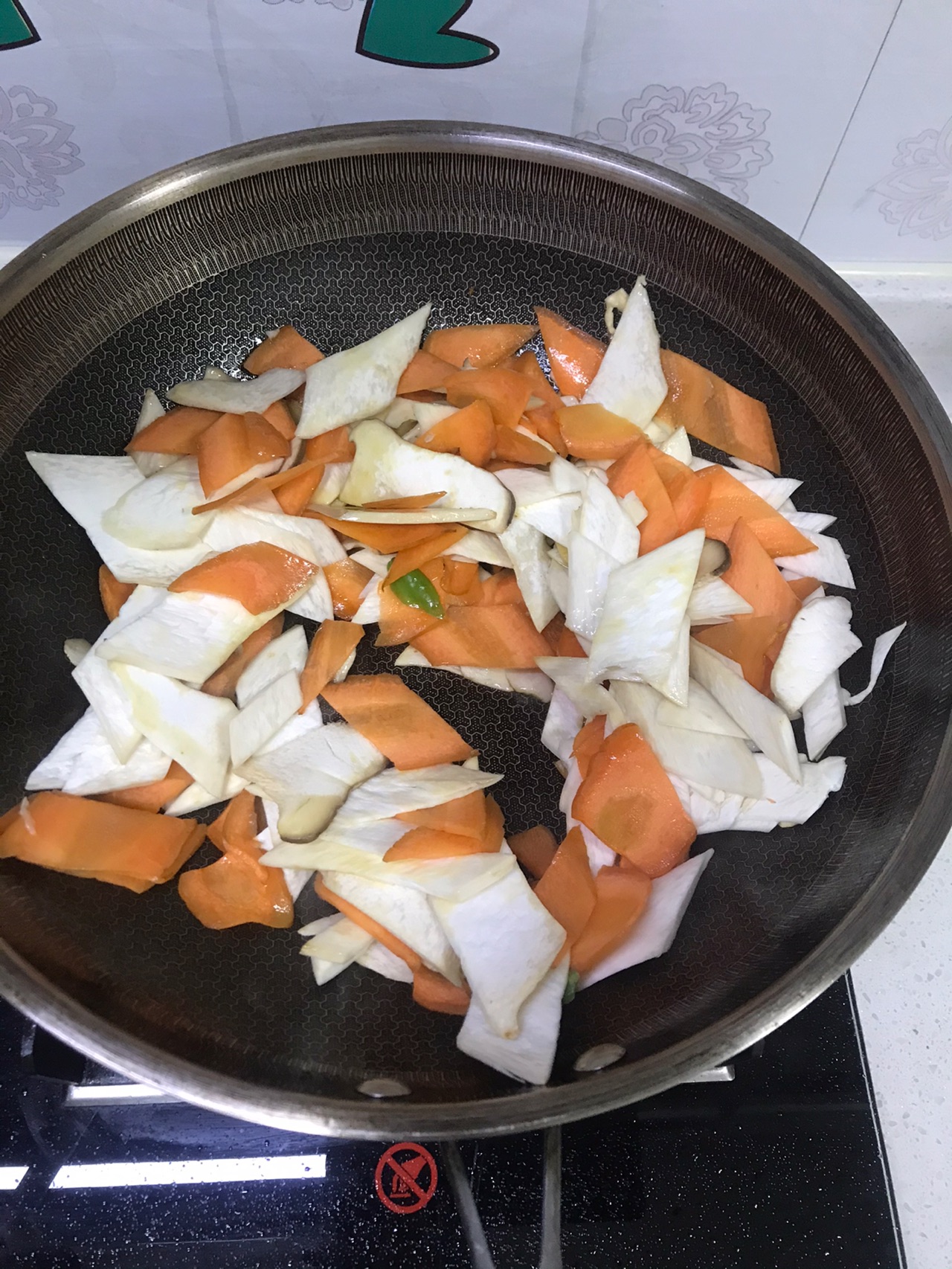 杏鲍菇炒肉