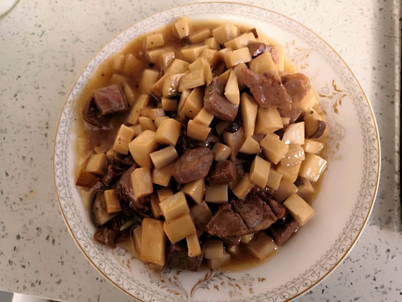 杏鲍菇牛肉丁