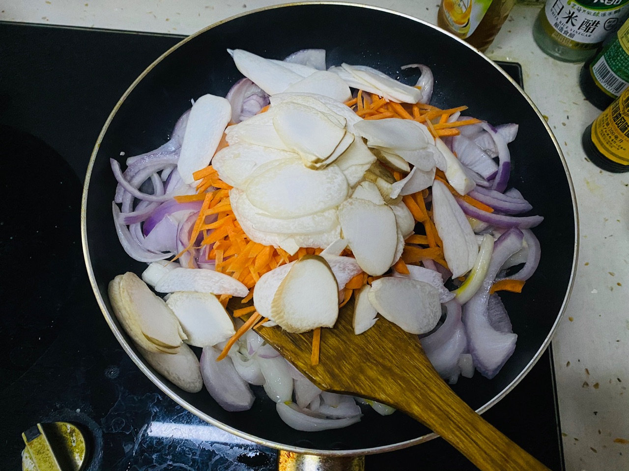 杏鲍菇牛肉盖浇饭