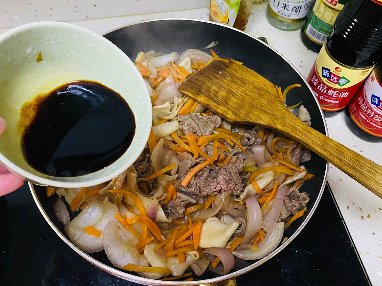 杏鲍菇牛肉盖浇饭