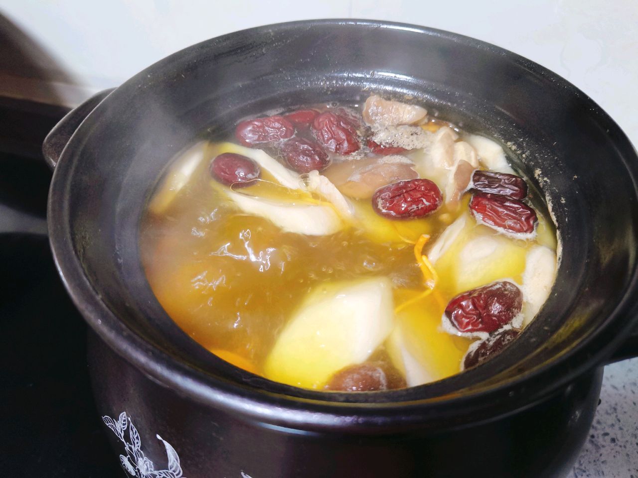 杏鲍菇山药排骨汤