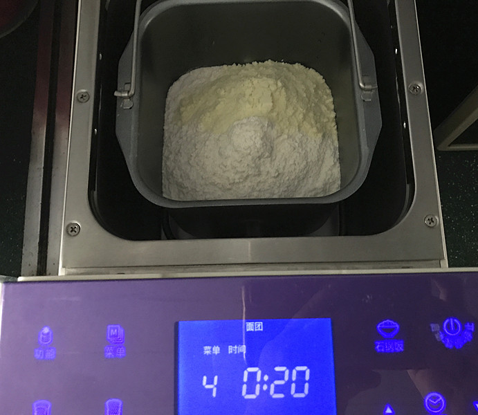 杏仁蔓越莓小餐包