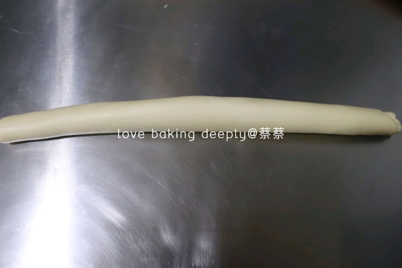 【杏仁奶酥花环面包】｜颜值口感
