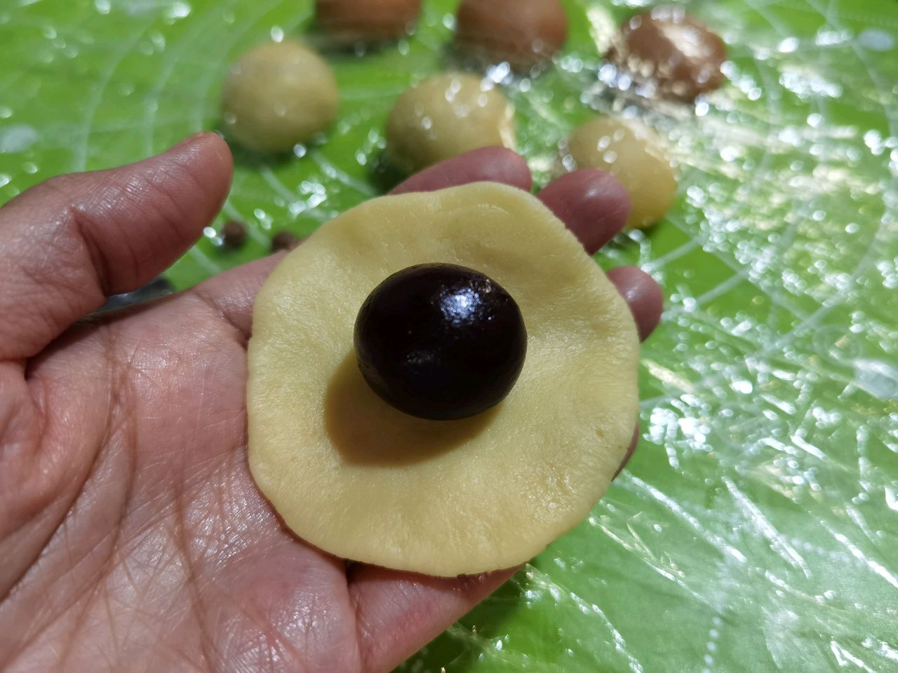 熊孩子 • 烧果子