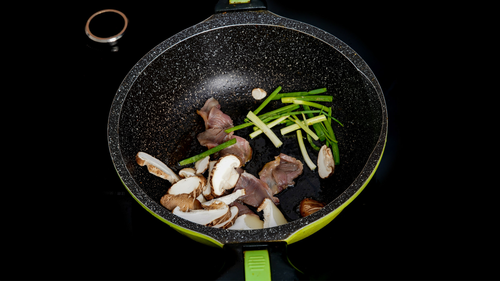 #秀午餐 腊肉粉丝煲