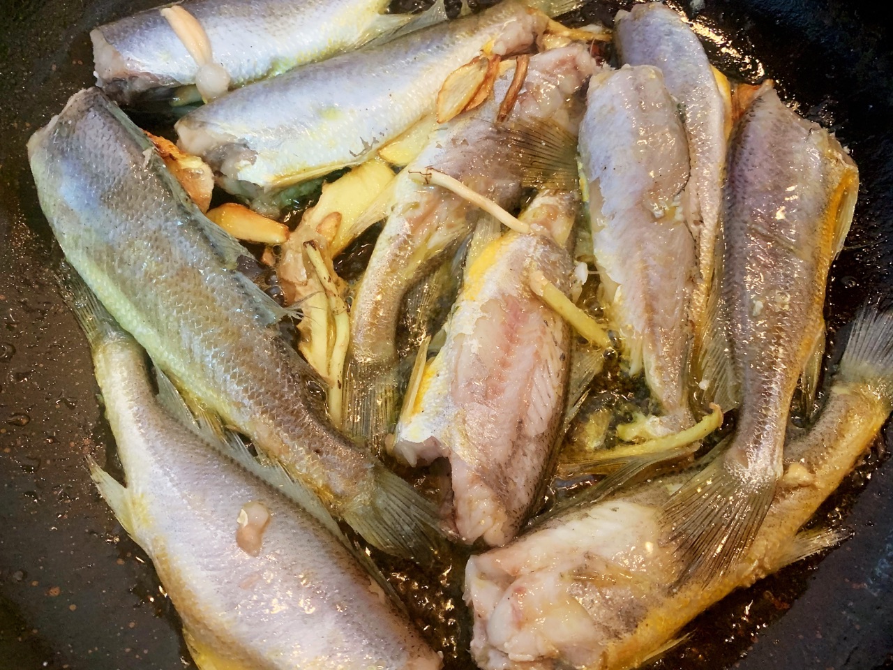 雪菜小黄鱼豆腐汤