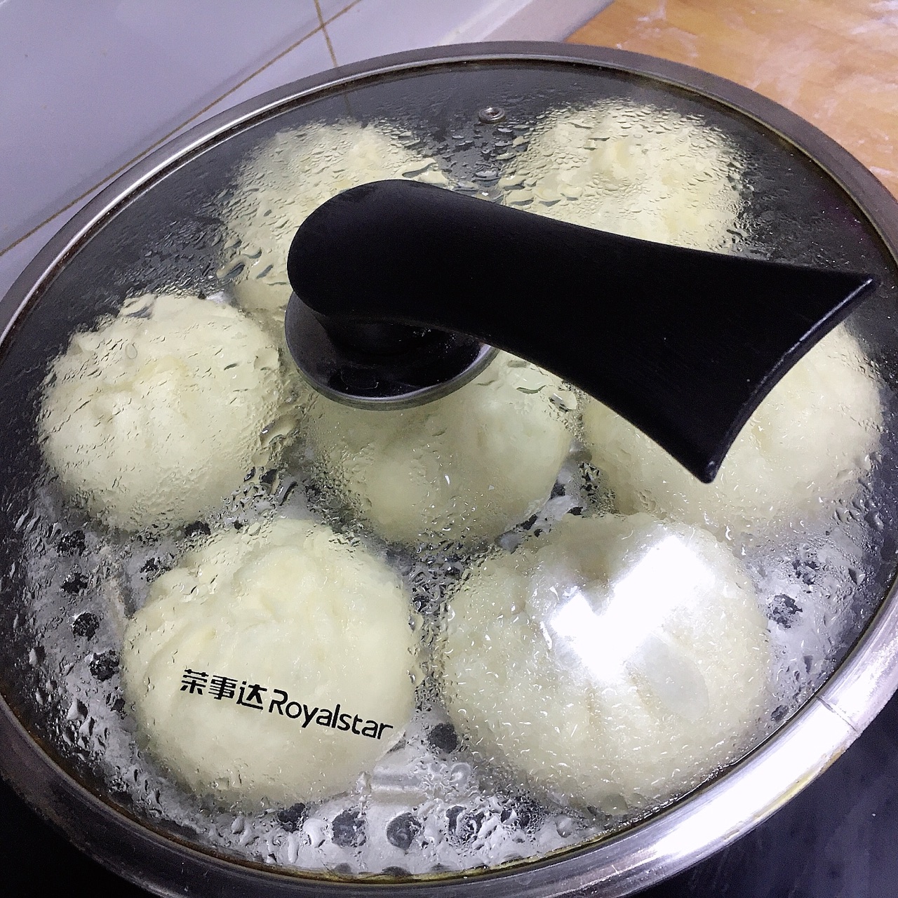 雪里红馅大包子
