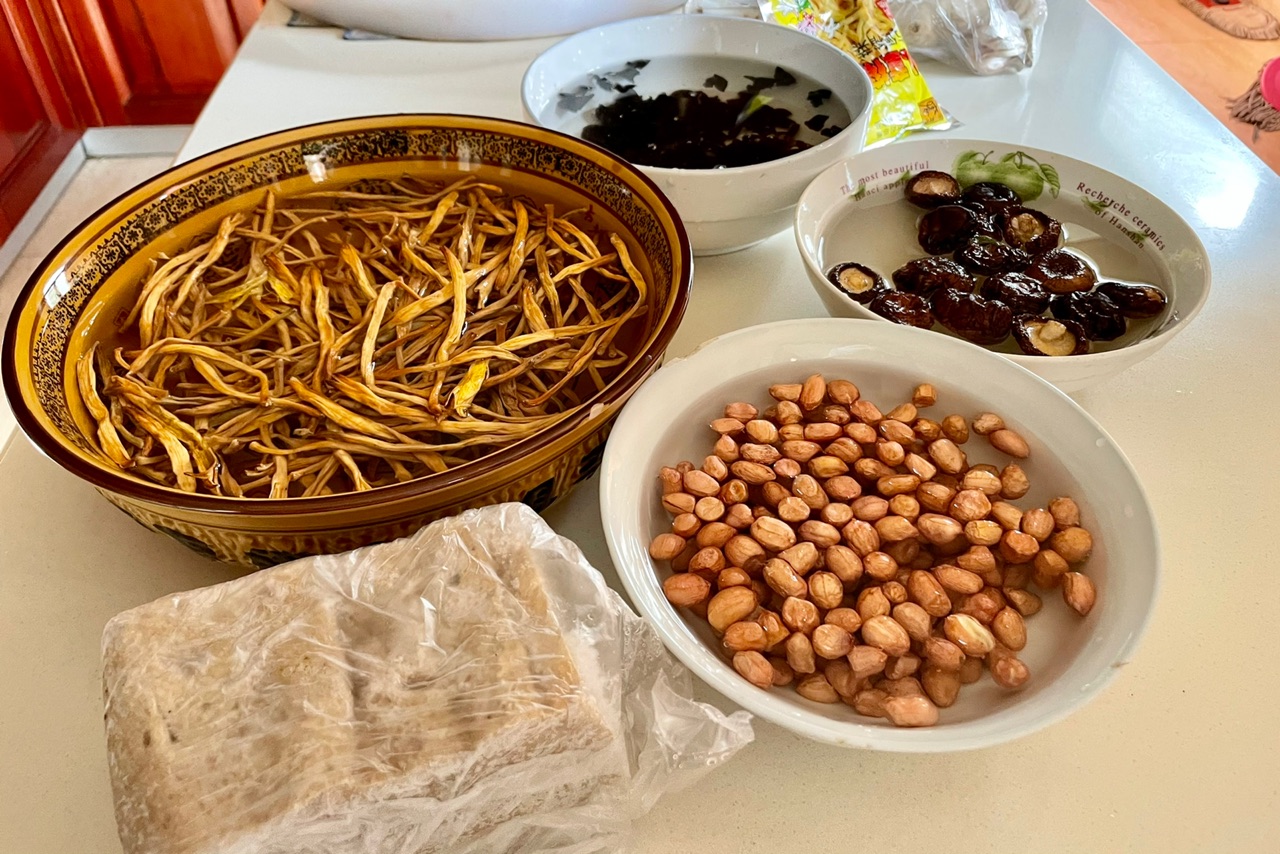 学小叔做的烤麸（素什锦）