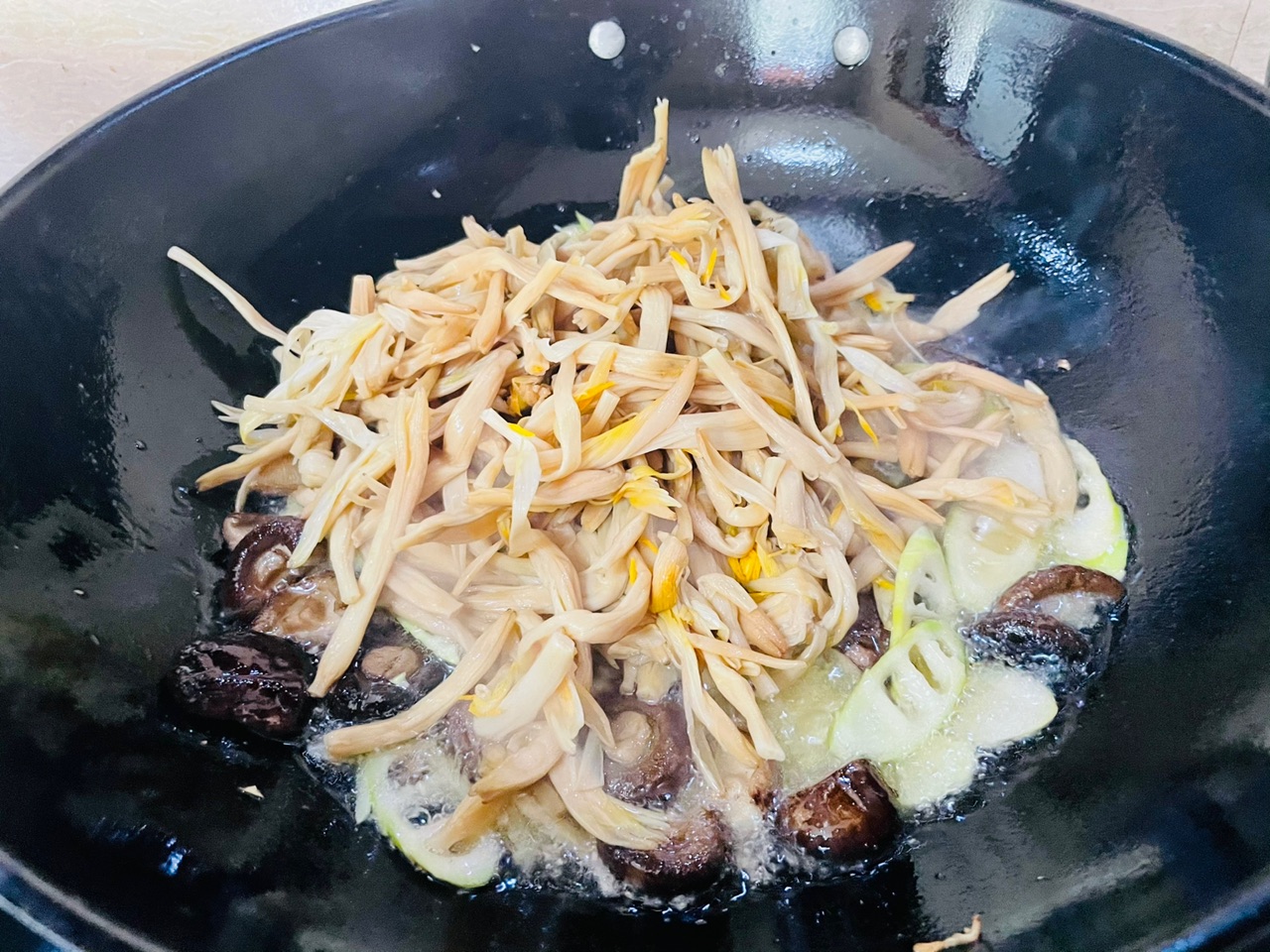 学小叔做的烤麸（素什锦）
