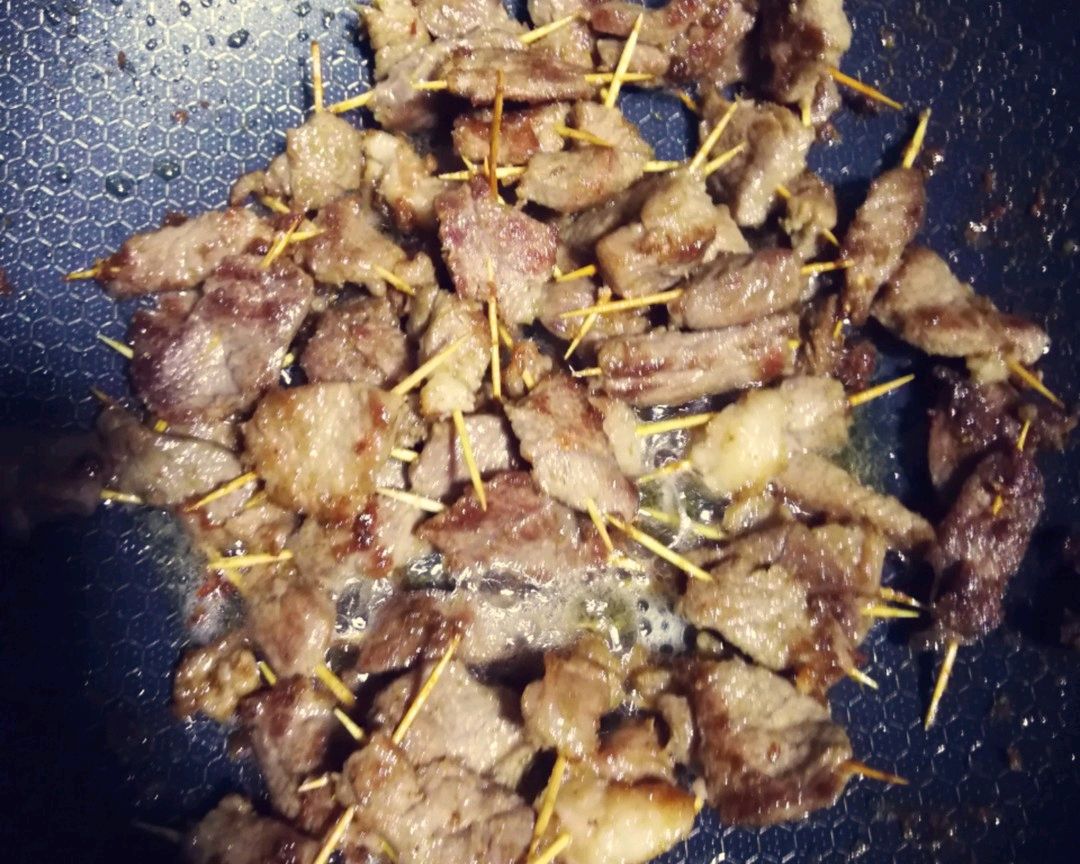 牙签羊肉