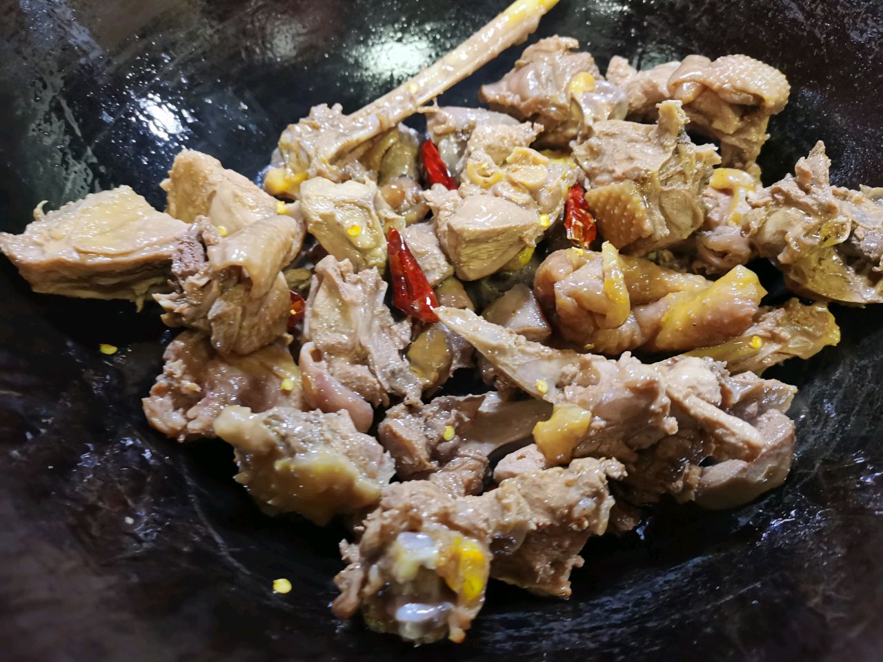 鸭肉炖酸菜