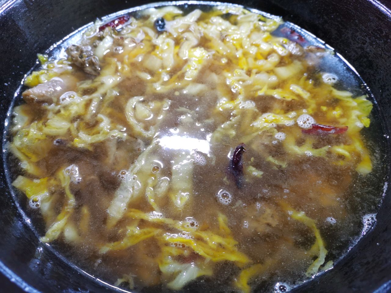 鸭肉炖酸菜