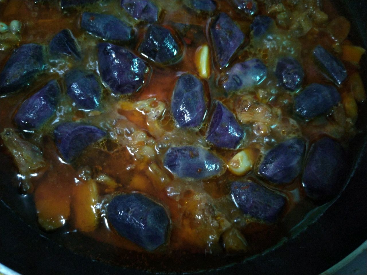 鸭肉炖土豆