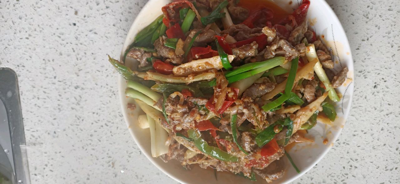 鸭肉新吃法爆炒鸭肉丝