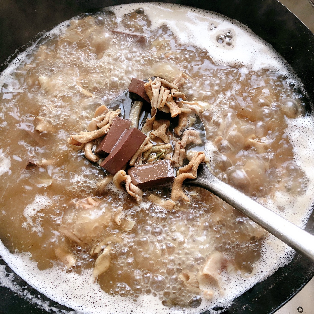 鸭血粉丝汤