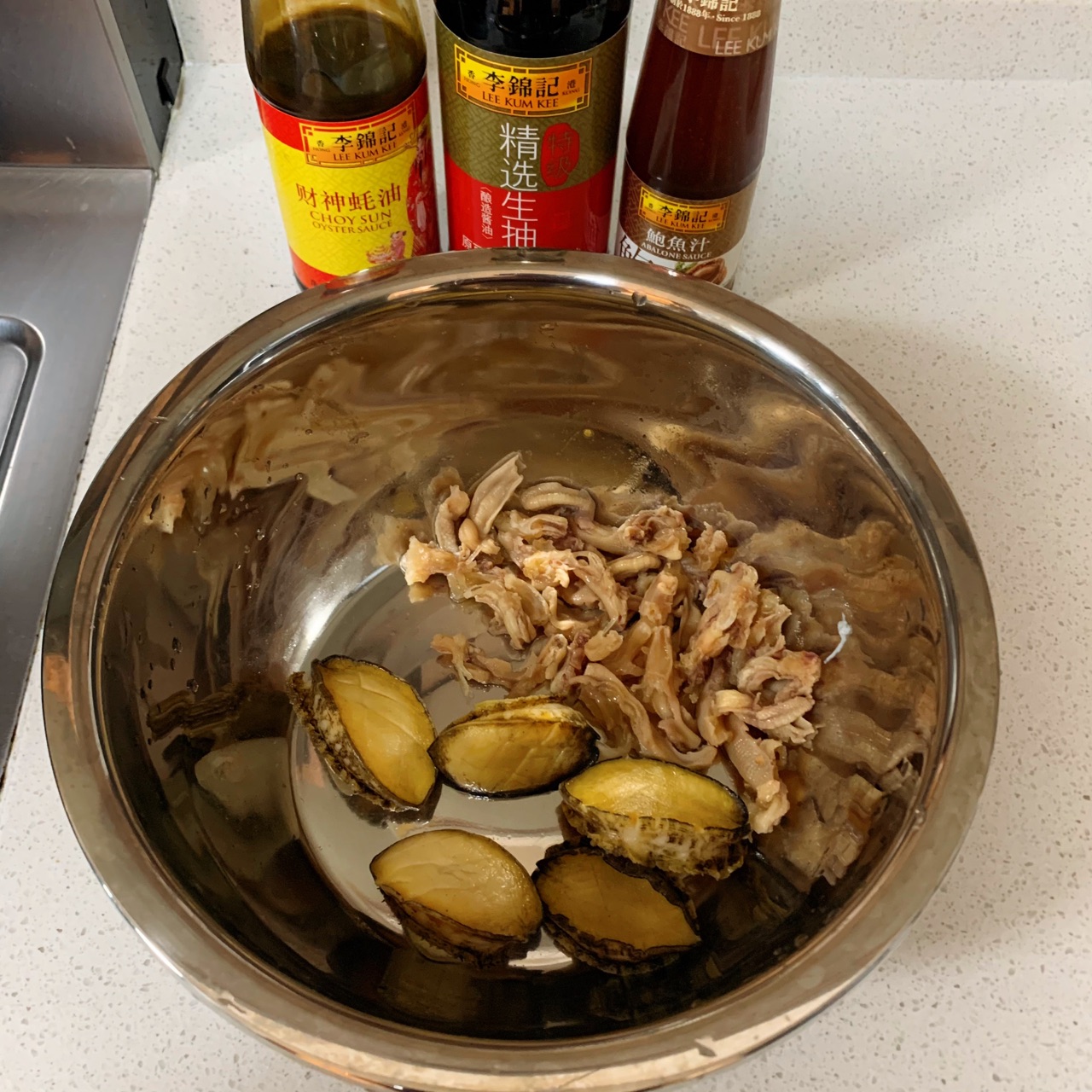 鸭掌烩鲍鱼