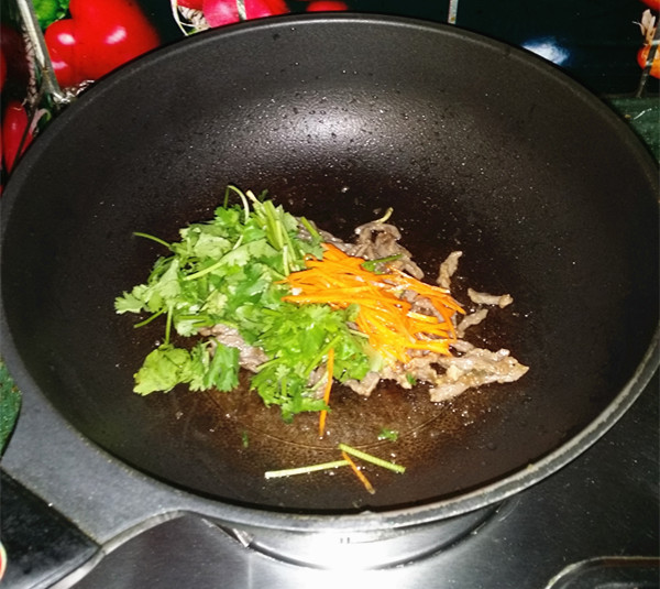 芫爆牛肉丝