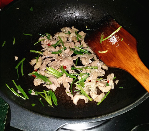 芫爆肉丝