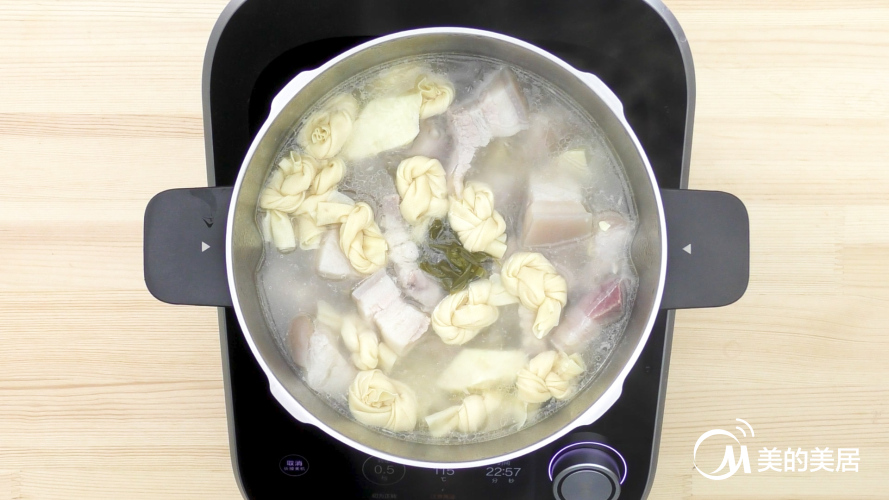 腌笃鲜