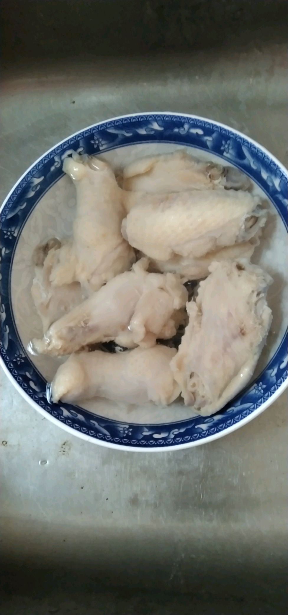 盐焗鸡翅