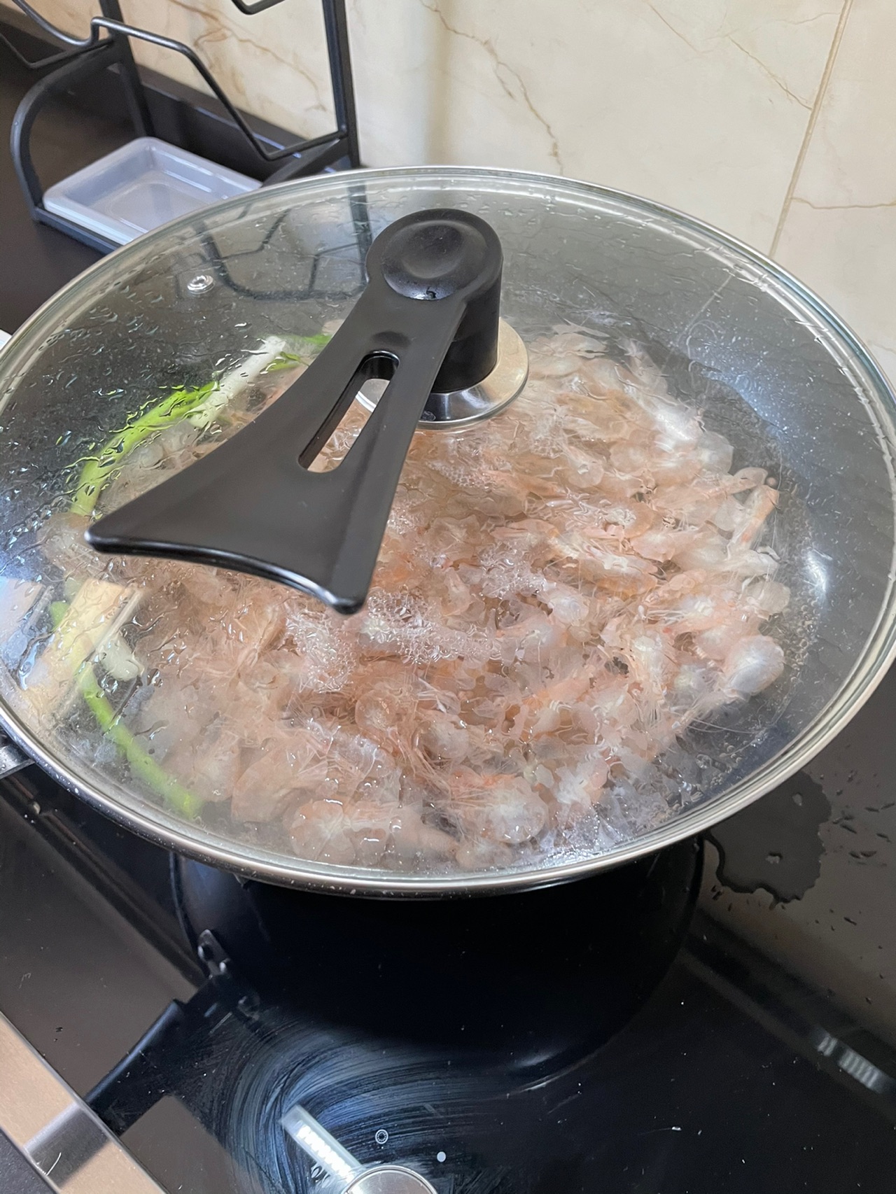 盐水江虾
