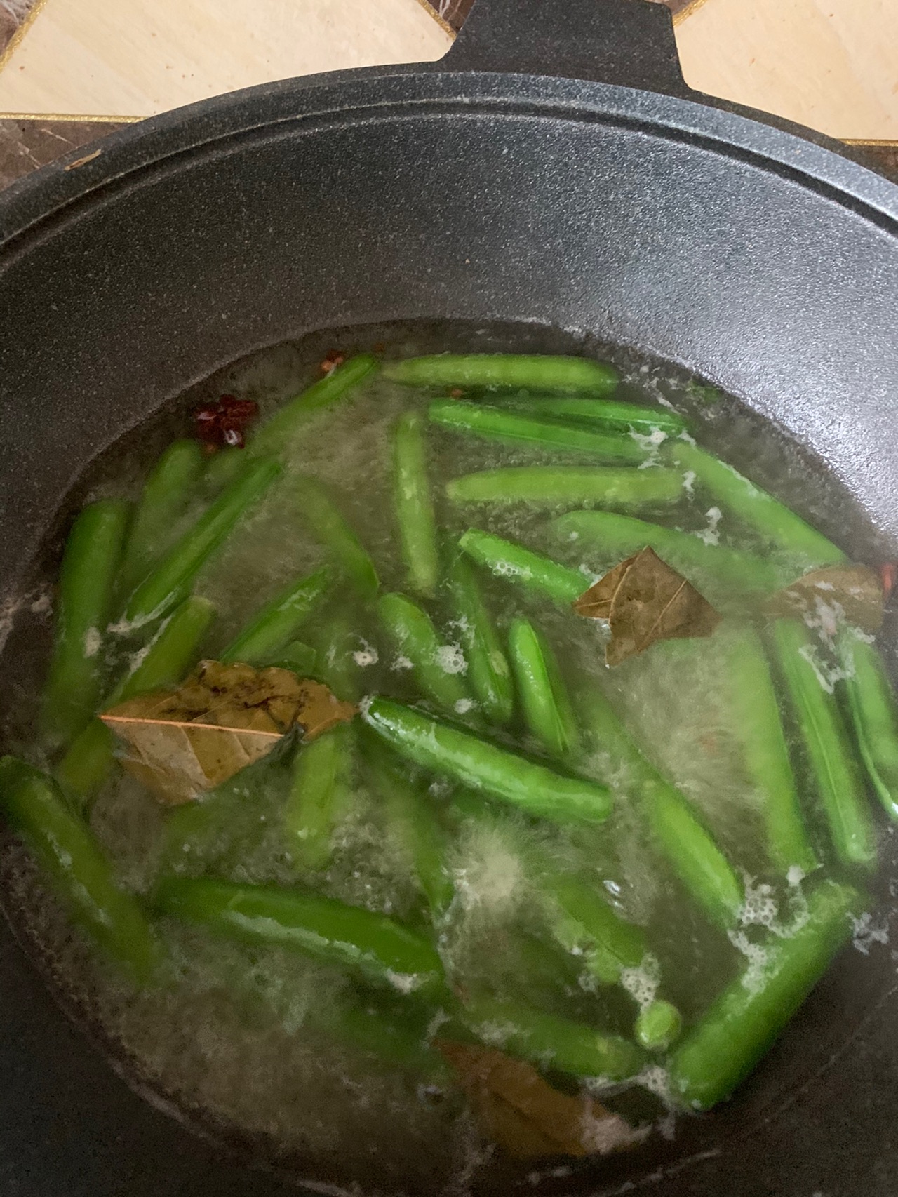 盐水豌豆