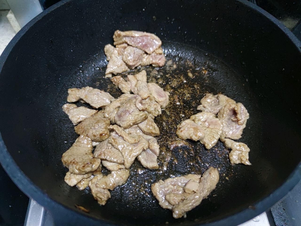洋葱炒牛肉