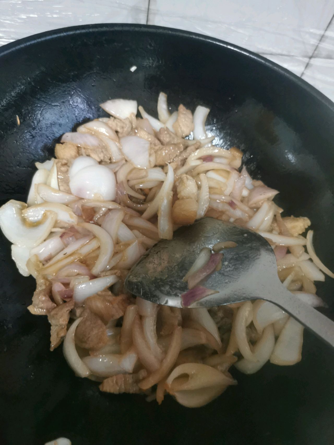 洋葱炒肉丝